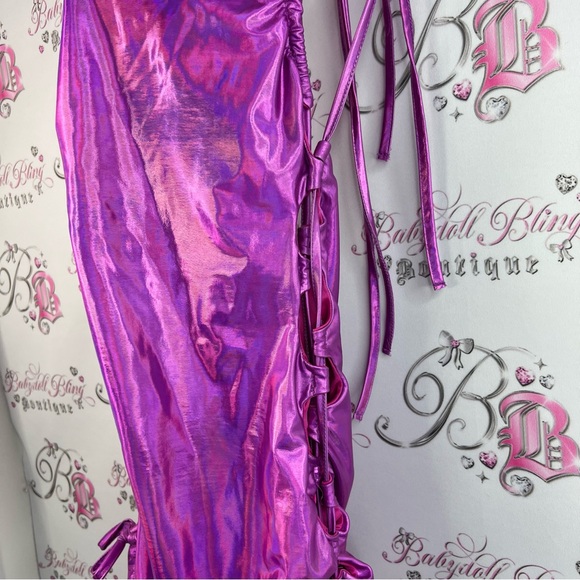 No vacancy dress, shiny metallic Shimmery Fuchsia Halter Ruched Mini lace up - Picture 5 of 13